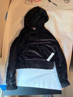 No Boundaries Black Quilted 2-Piece Short Set — XS, New with Tags